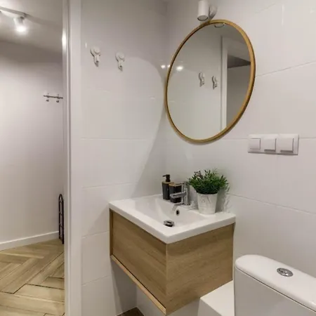 Apartment Mikroapart Batorego Warsaw